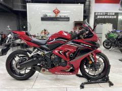 Honda CBR650R - ფოტო 1