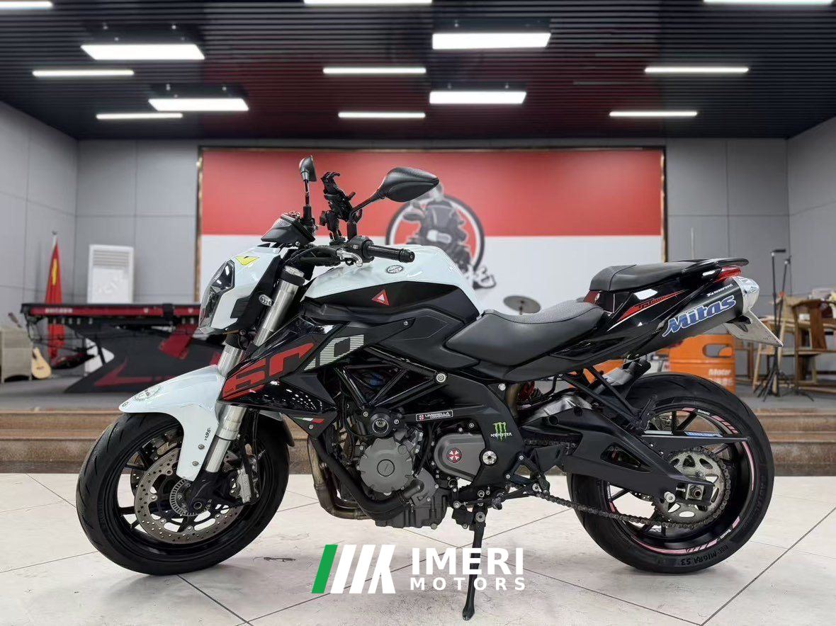 2021 Benelli TNT600i