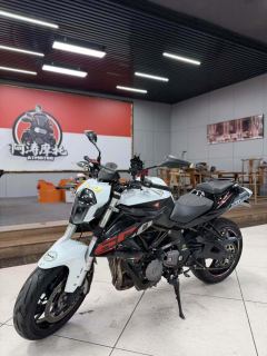 Benelli TNT600i - ფოტო 2