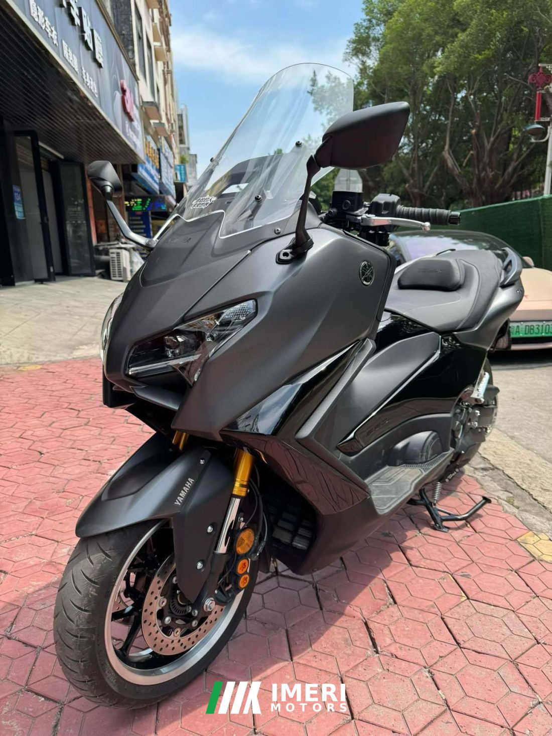 Yamaha TMAX 560 cc - motorcycle from China