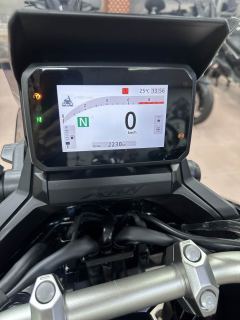 Honda X-ADV 750 - фото 6