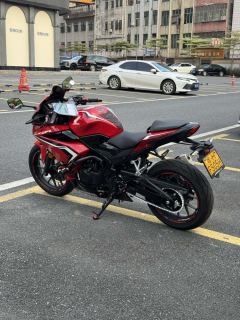 Honda CBR400R - photo 7