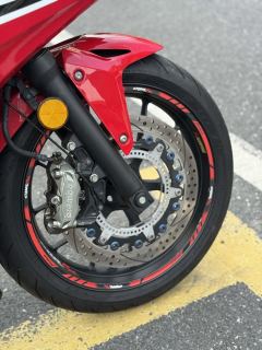 Honda CBR400R - photo 9