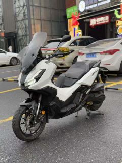 Honda ADV350 - photo 3