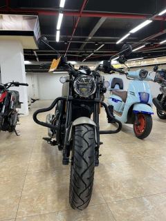 QJMOTOR Flash 300 - photo 2
