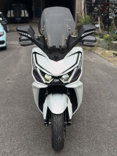 SYM Cruisym 400 - фото 2