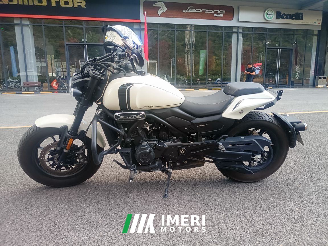 2025 QJMOTOR AK628 550 cc