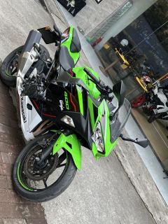 Kawasaki Ninja 400 - photo 2