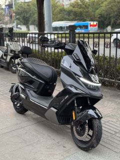 Segway Ninebot M5 - ფოტო 1