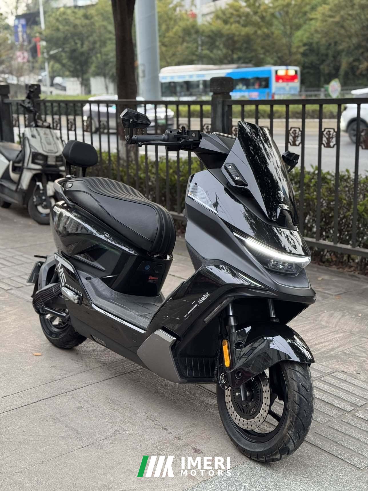 2025 Segway Ninebot M5