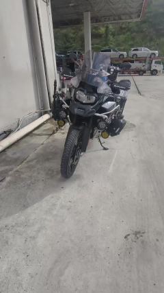BMW F 850 GS - photo 1