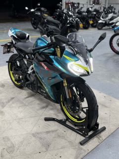 CFMOTO 250SR - фото 2