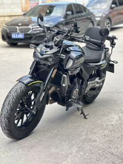 Voge CU530 500 cc - ფოტო 1