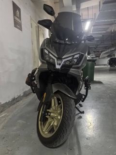 SYM Husky ADV300 - photo 3