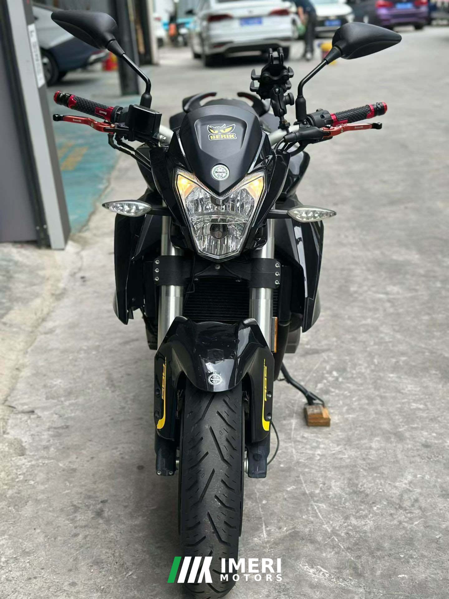 2019 Benelli TNT600i
