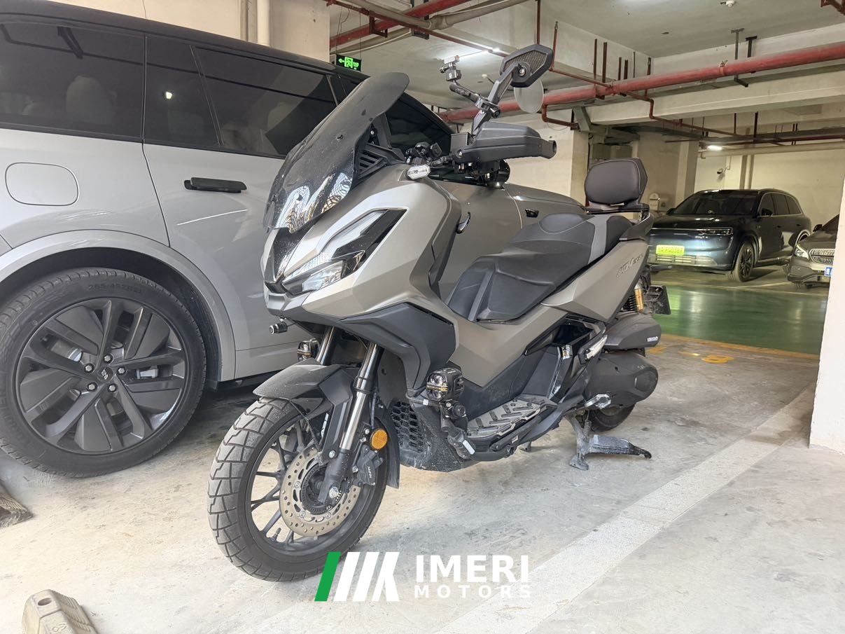 2025 Honda ADV350