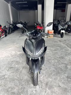QJMOTOR Hong 150S - ფოტო 1