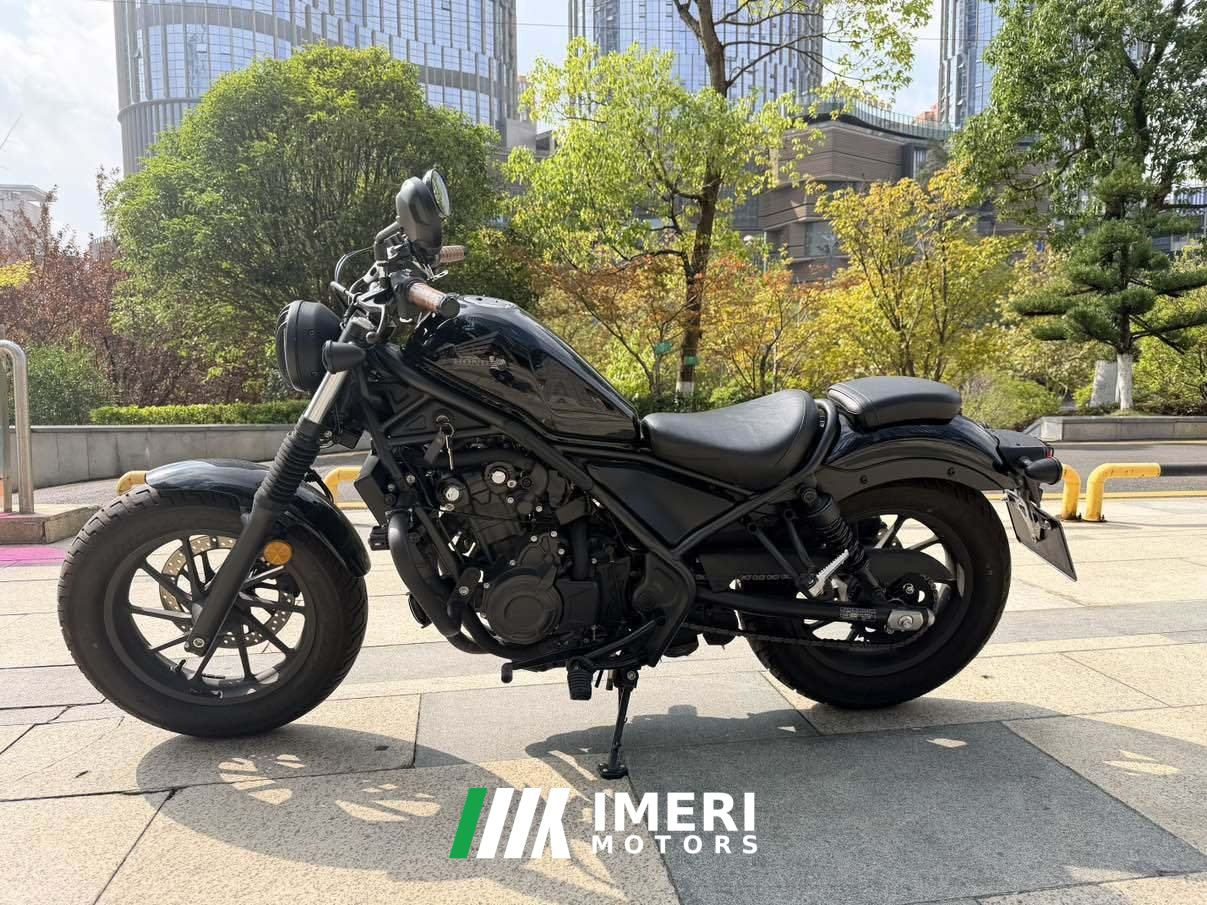 2025 Honda CM500 (Imported)