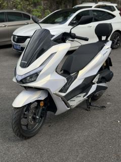 Wuyang Honda PCX 160 cc - ფოტო 1