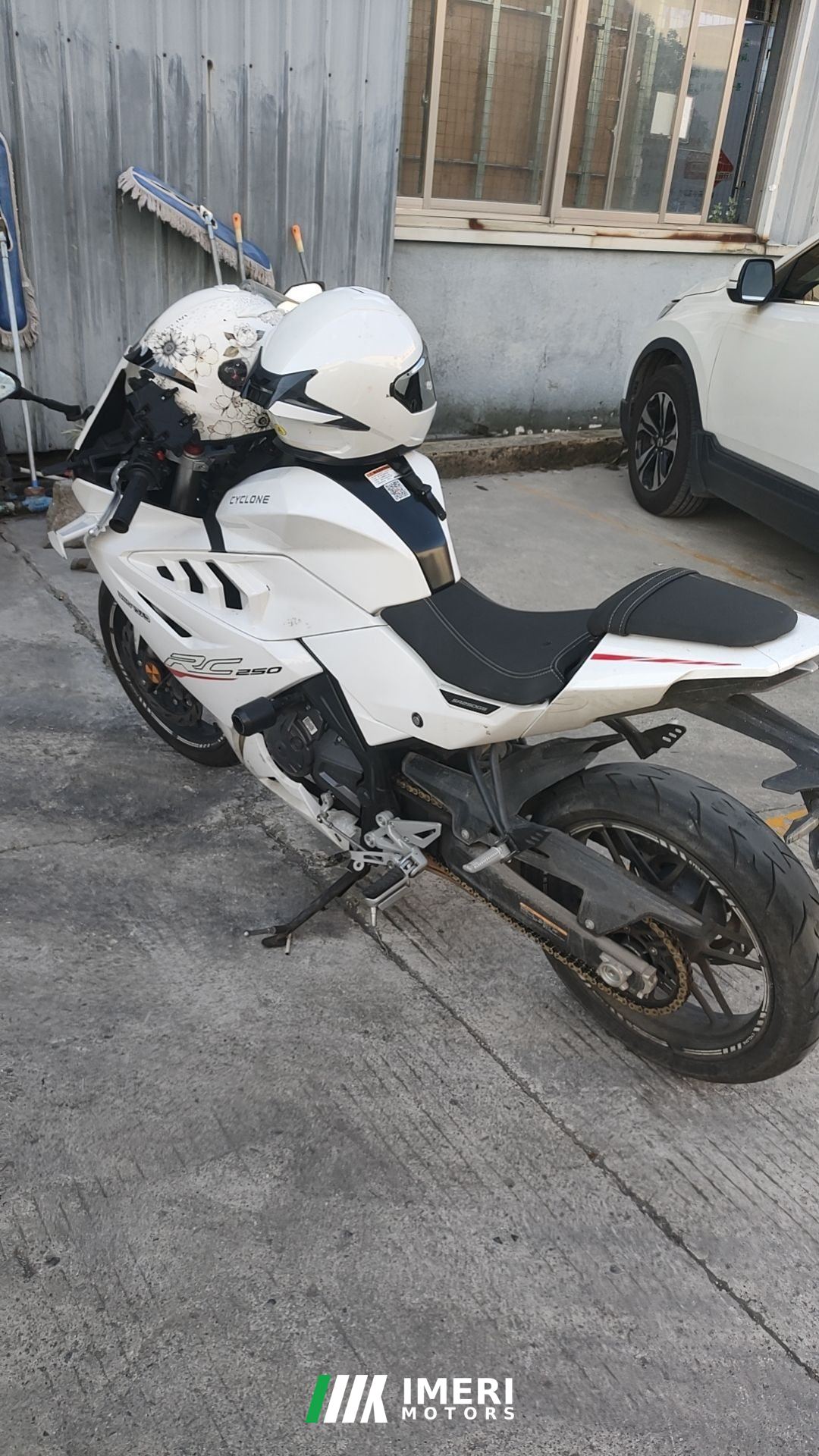 Cyclone RC250 - motorcycle from China