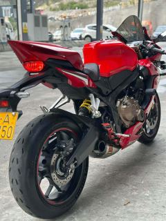 Honda CBR650R - ფოტო 7