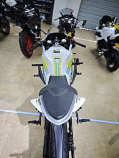 QJMOTOR SRK 250 - ფოტო 6