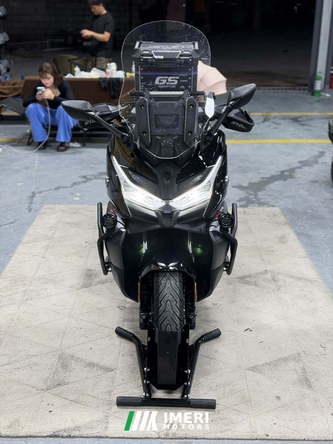 Voge SR4 Max 350 cc - მოტოციკლი ჩინეთიდან