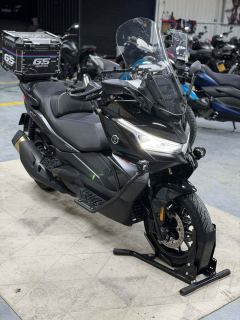 Voge SR4 Max 350 cc - ფოტო 2