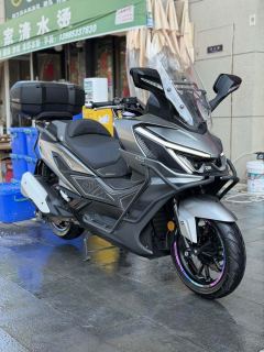 SYM Cruisym 400 - фото 3