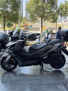SYM Cruisym 400 - фото 6