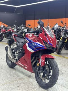 Honda CBR400R - ფოტო 1