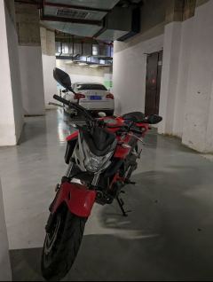 Honda CB400F - photo 2