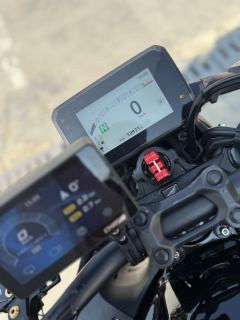 Honda CB400F - ფოტო 8
