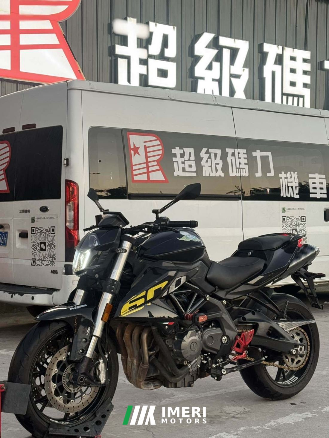 Benelli TNT600i - motorcycle from China
