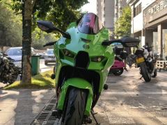 Kawasaki Ninja ZX-10R 1000 cc - photo 2