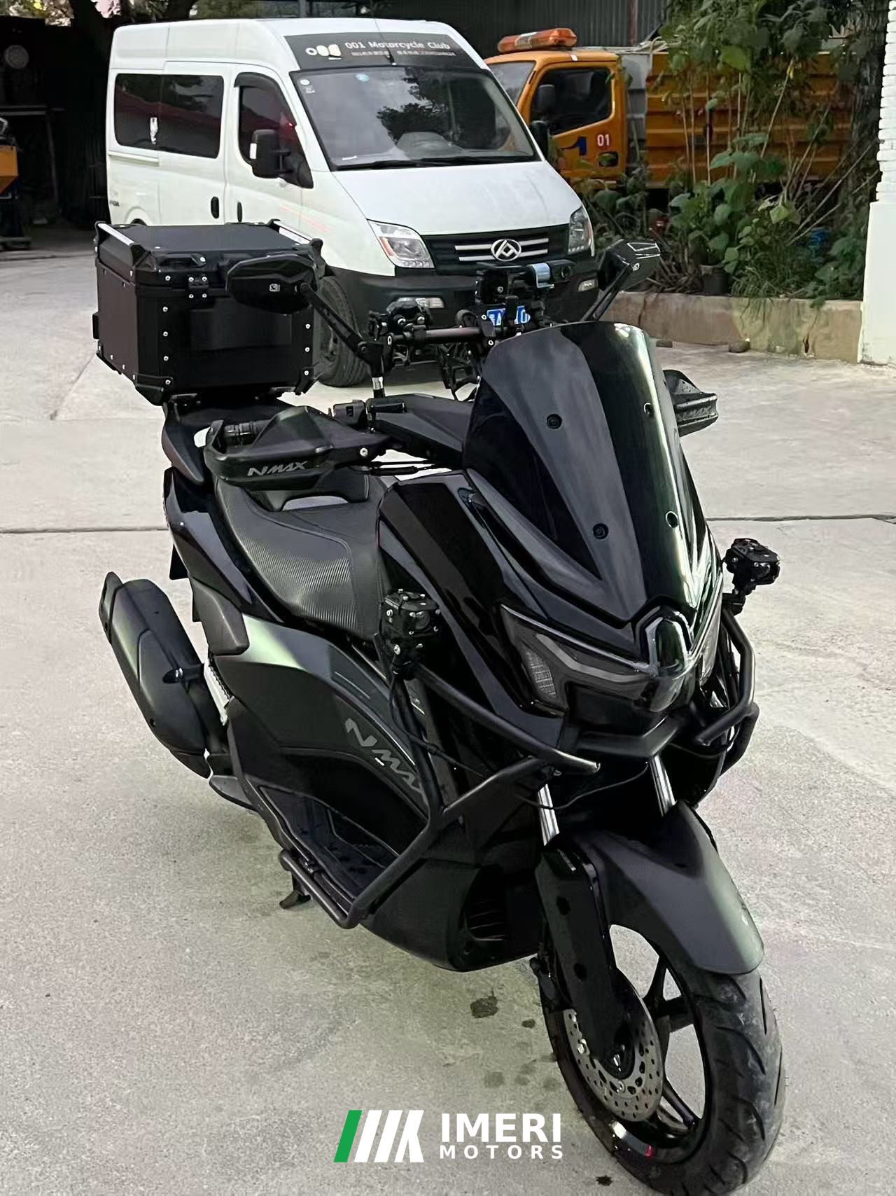 2025 Yamaha NMAX 155 cc
