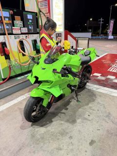Kawasaki Ninja ZX-10RR 1000 cc - photo 2