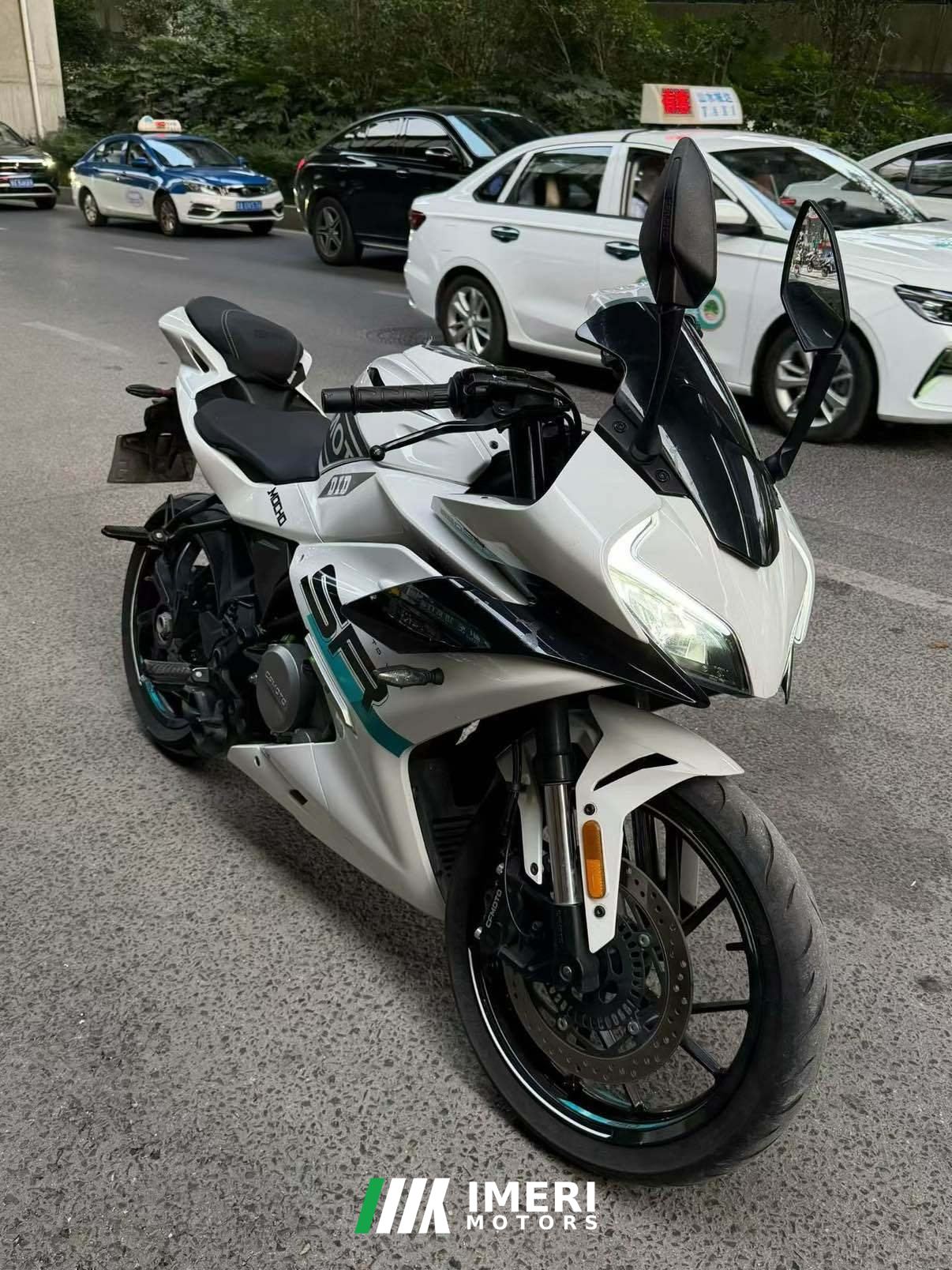 2023 CFMOTO 250SR