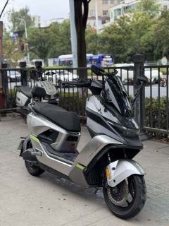 Segway Ninebot M5 - ფოტო 1