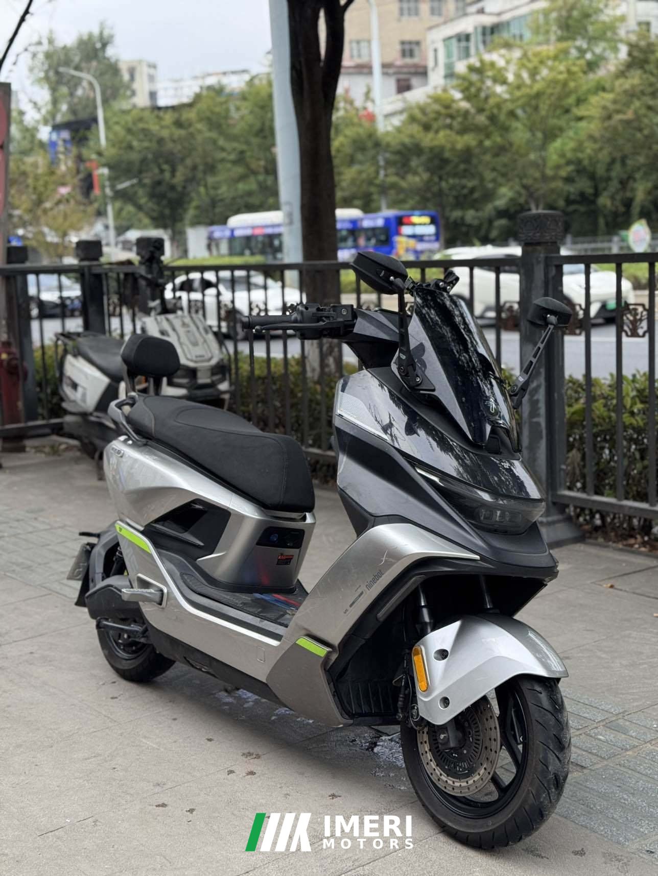 2025 Segway Ninebot M5