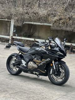 QJMOTOR Sai 550 - ფოტო 1
