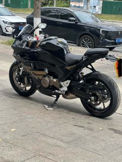 QJMOTOR Sai 550 - ფოტო 4