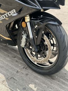 QJMOTOR Sai 550 - ფოტო 6