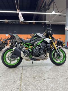 Kawasaki Z900 950 cc - фото 4