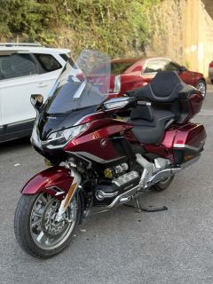 Honda Gold Wing GL1800 - ფოტო 1