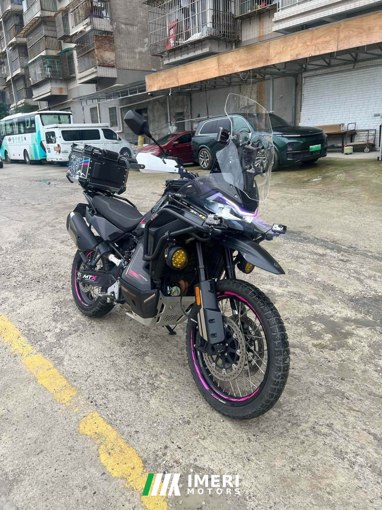 2024 CFMOTO 800MT-X