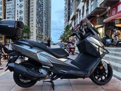 SYM Joymax Z 300 - фото 6