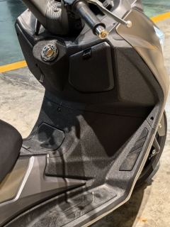SYM Joymax Z 300 - фото 9