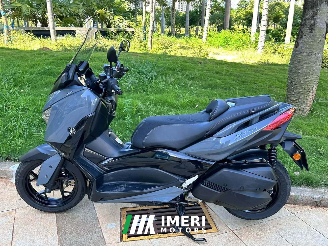 2022 Yamaha XMAX 300 cc