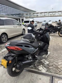 Yamaha XMAX 300 cc - photo 7